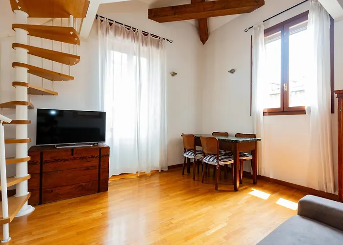 Ingegnoli1 Bright Floor By Hospity Apartmán